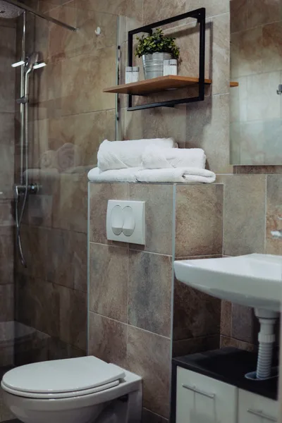 Double Room (Gold) - 11